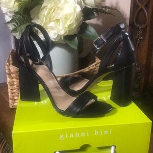Gianni Bini Black Strappy Block Heel Sandals